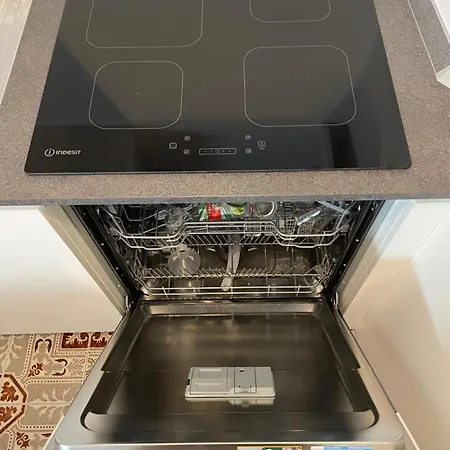 Ale E-commerce Apartment Buccinasco